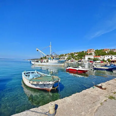 Josipa-3 아파트 클레노비차